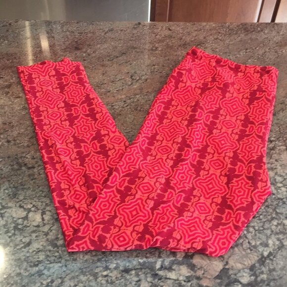 TC NWOT LuLaRoe Leggings BB31 931 - Picture 1 of 4